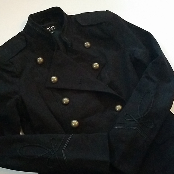 Jackets & Blazers - EUC black double breasted embroidered jacket